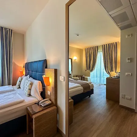 Hotel Arena Sirmione Exterior photo