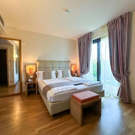 Hotel Arena Sirmione Exterior photo