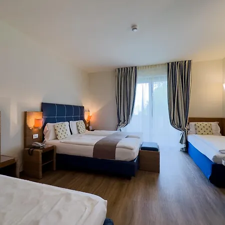 Hotel Arena Sirmione Exterior photo