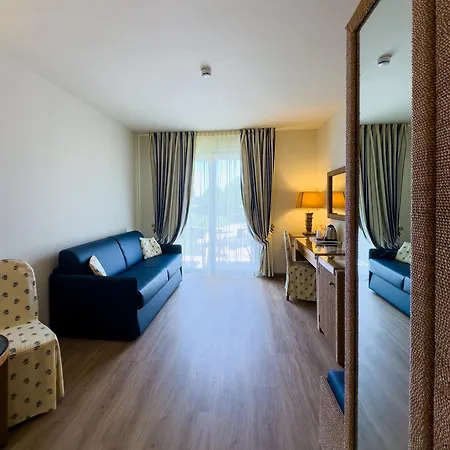 Hotel Arena Sirmione Exterior photo
